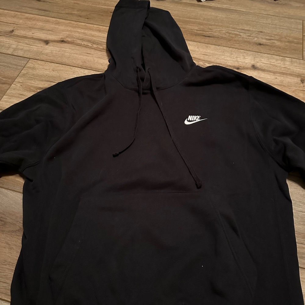BLACK MENS NIKE SWEATSHIRT
